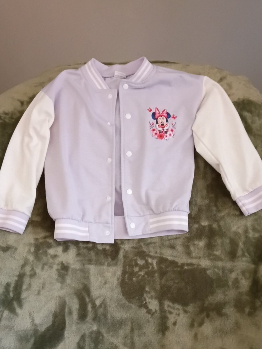 A220 Minnie Mouse Lilac and White Girls Jacket